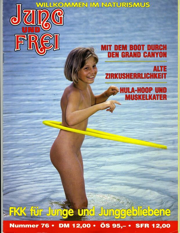 Jung und Frei Nr.76 - Naturism family in nature photo Jung und Frei Nr.76 - Naturism family in nature photo